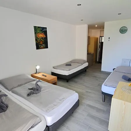 Hébergement de vacances Na Zemplinskej Sirave Az Pre 35 Ludi Kaluža