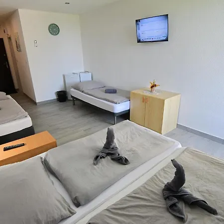 Na Zemplinskej Sirave Az Pre 35 Ludi Holiday home Kaluza